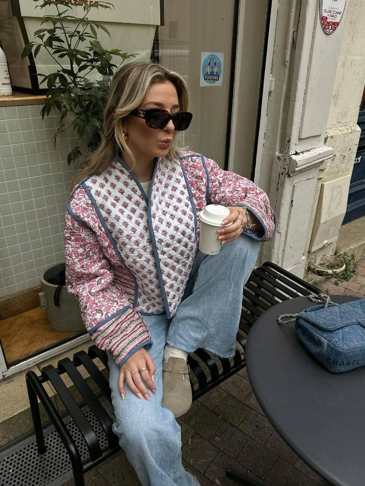 Dame foret jacket med blomstermønster og moderne ståkrage Norvo