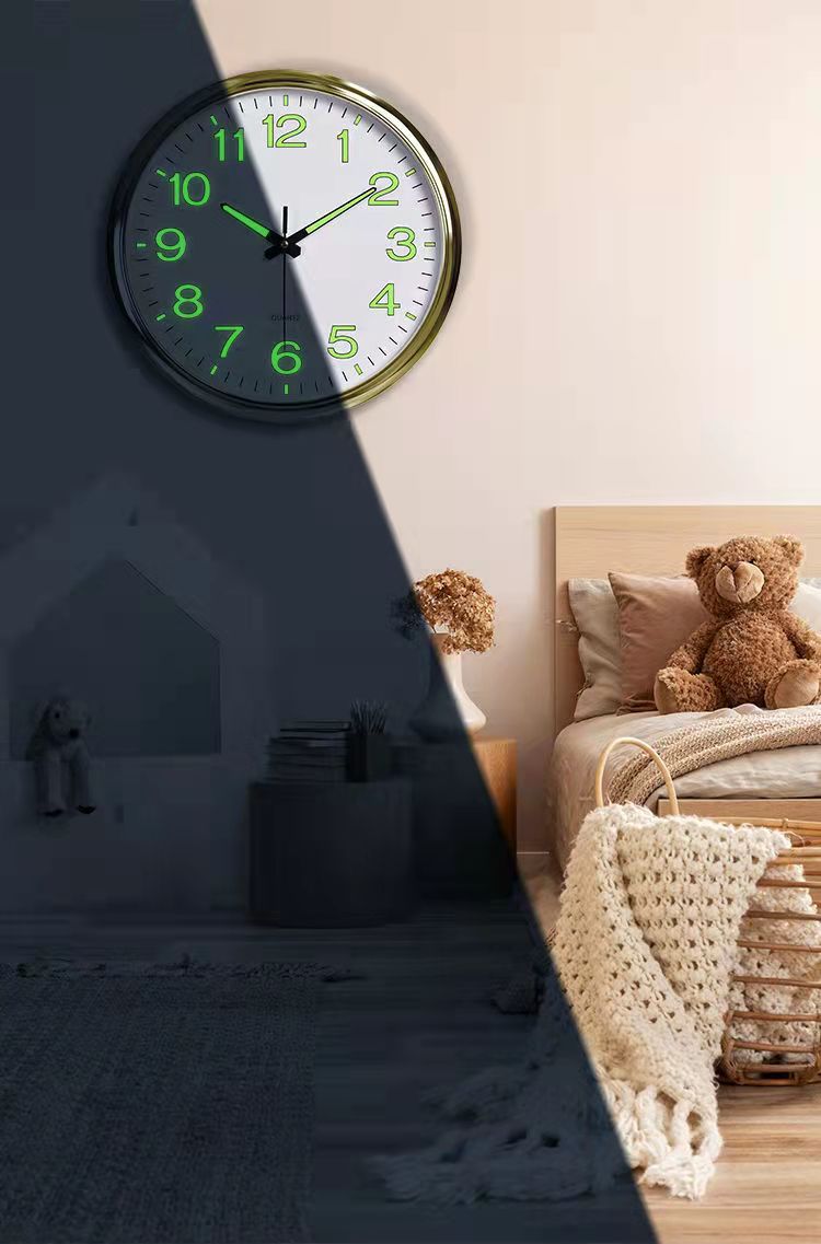 Norvo | SilentLume - LED Veggklokke