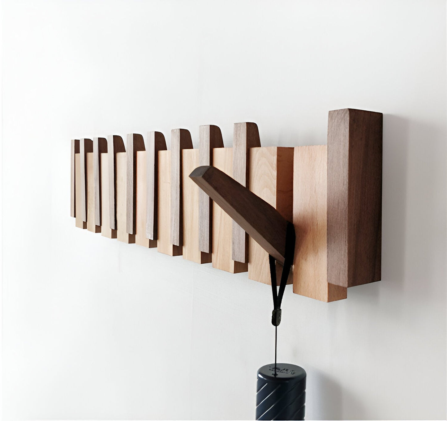 Norvo | RetroHooks - Tre piano vegghylle med magnetiske kroker