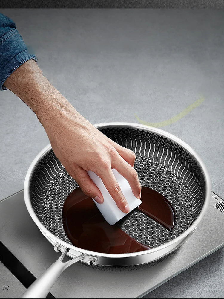 Norvo | Tri-Ply 316 rustfritt stål wok-panne med dobbeltsidig honningkakepanne - Egnet for alle komfyrer
