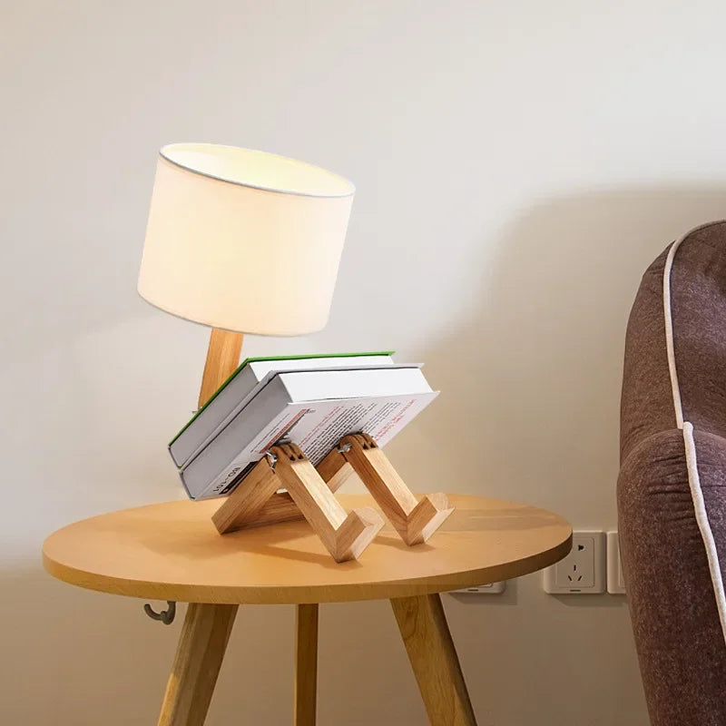 Norvo | Tre lampe med bokholder – Moderen design for hjemmet ditt