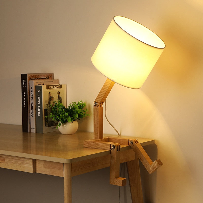 Norvo | Robot Form Tre Lyske lampe
