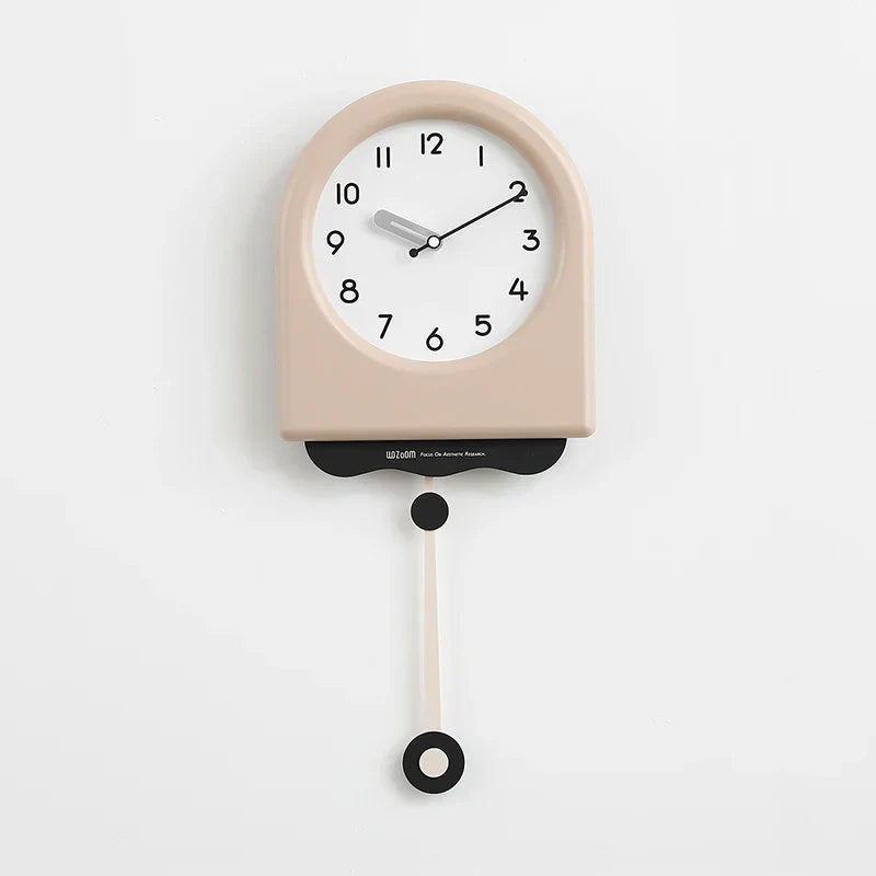 CremePendulum Klokke - Koreansk Veggklokke med Moderne Design