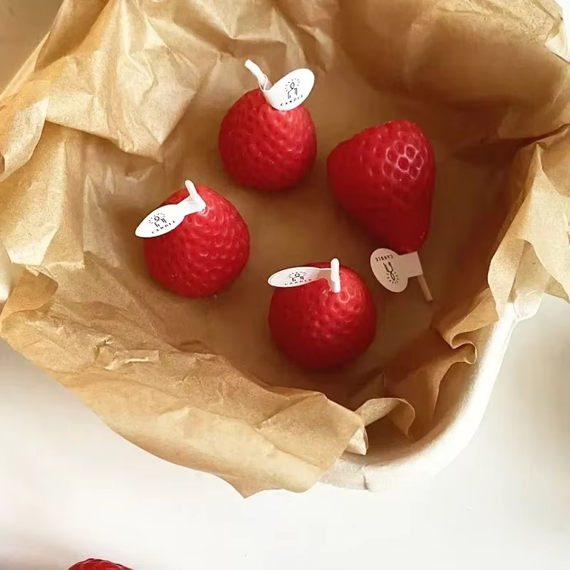 Norvo | Sjarmerende Jordbær Soyavoks Duftlys - Aromaterapi & Dekorativ