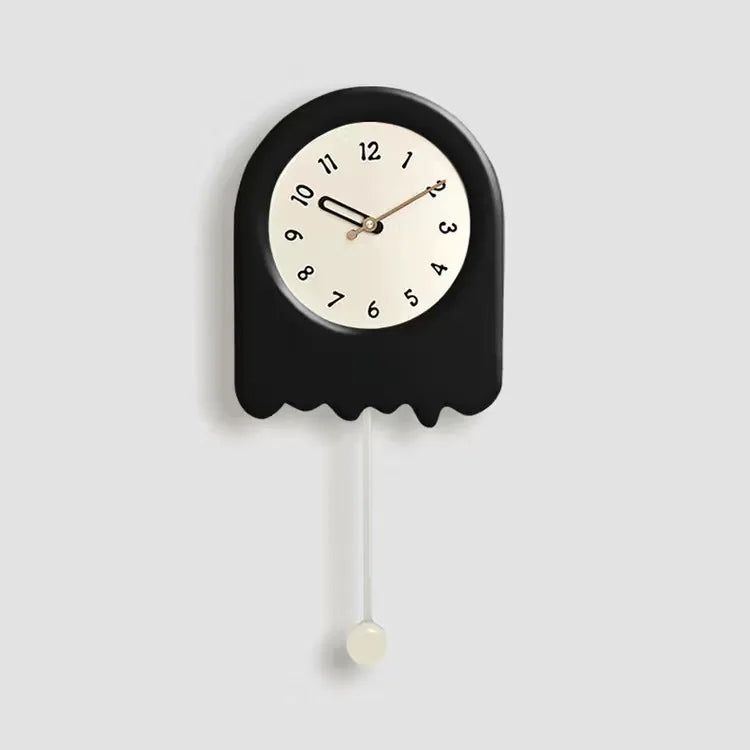 CremePendulum Klokke - Koreansk Veggklokke med Moderne Design