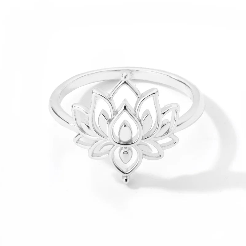 Norvo | Delikat Lotus Blomst Kontur Ring