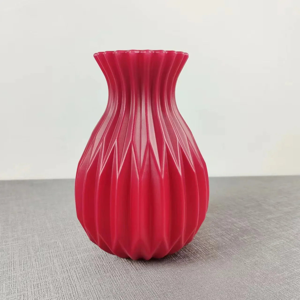 Norvo | Moderne elegante blomster vaser