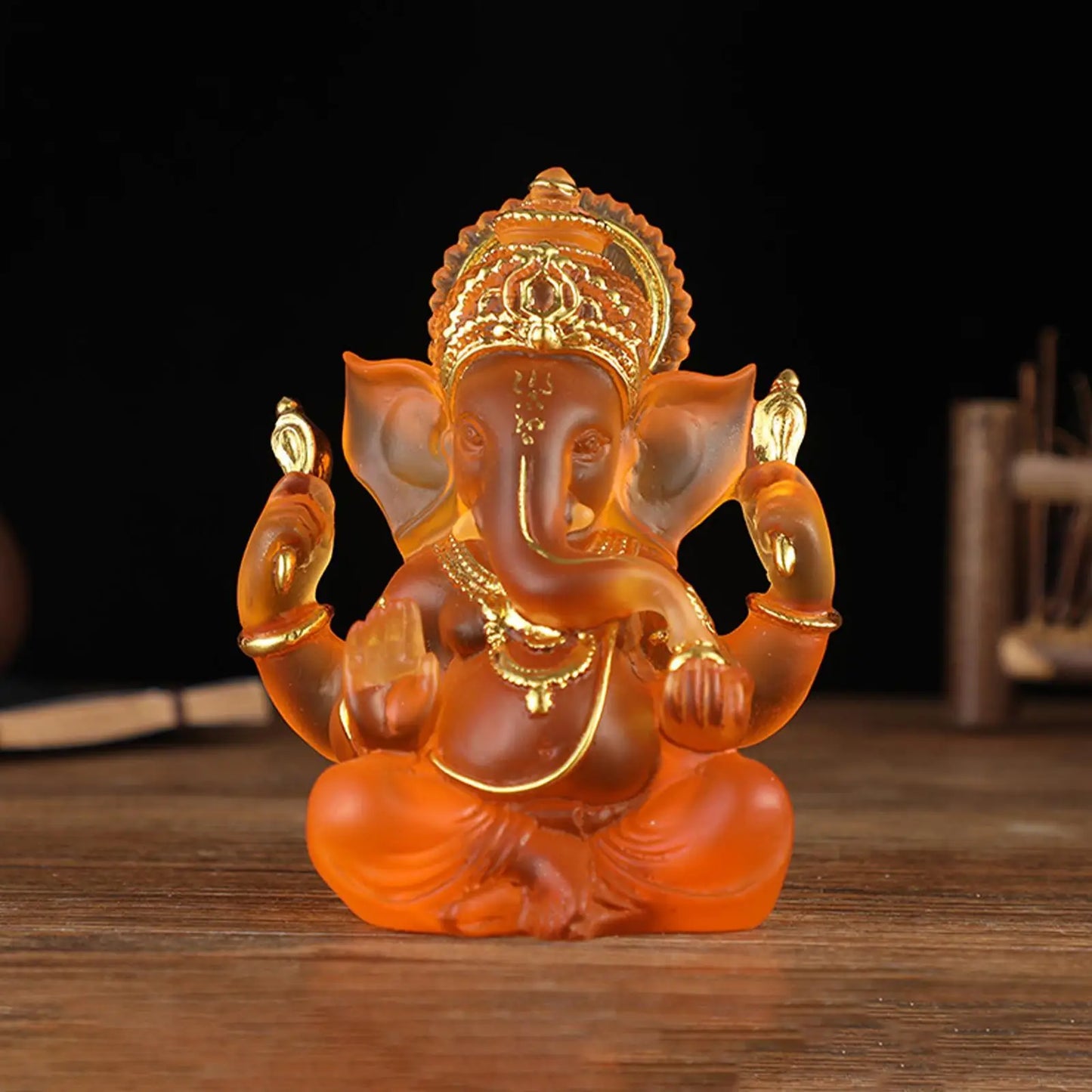 Norvo | Sjeldent fargede semi-gjennomsiktige Ganesh-statuer for lykke i hjemmet ditt