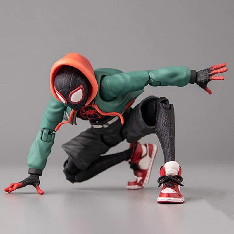 Marvel Spider-Man Miles Morales PVC Action Figure - Detaljert Sentinel Modell Toy Samling for Fans av Into the Spider-Verse 13cm (5.1 tommer)