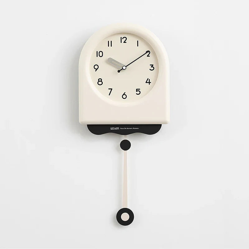 CremePendulum Klokke - Koreansk Veggklokke med Moderne Design