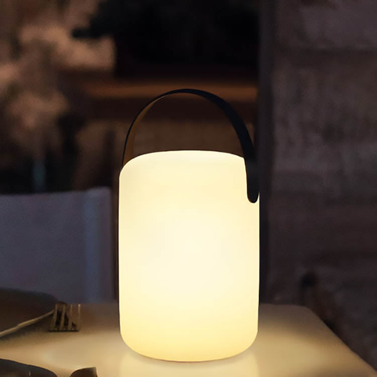 Norvo | Moderne Enkelhet Plast Rund Fyrkantet Hånd LED Bordlampe for Utendørs Patio