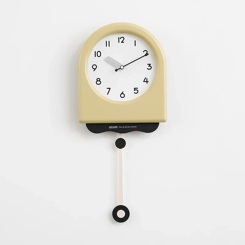 CremePendulum Klokke - Koreansk Veggklokke med Moderne Design