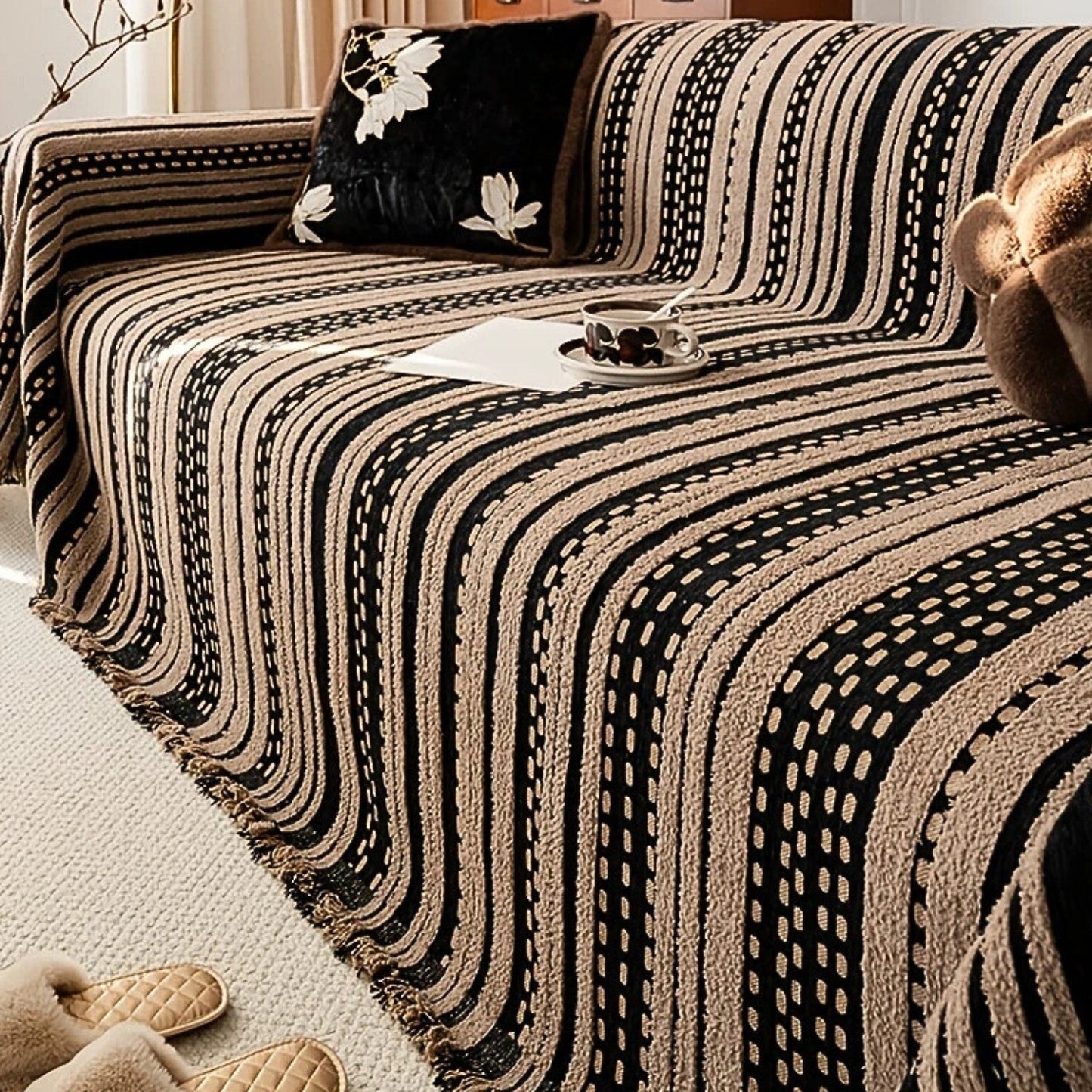 Norvo | Sahara Style Plush Boho Sofa Cover Blanket