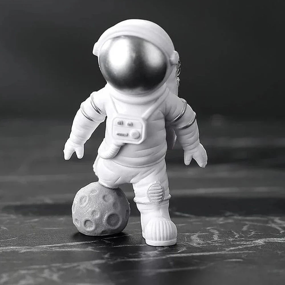 Norvo | Harpiks Astronaut Figur Statue Rom Reisende Skulptur Utdanningsleketøy Skrivebordsdekorasjon Astronaut Modell For Barn Gave