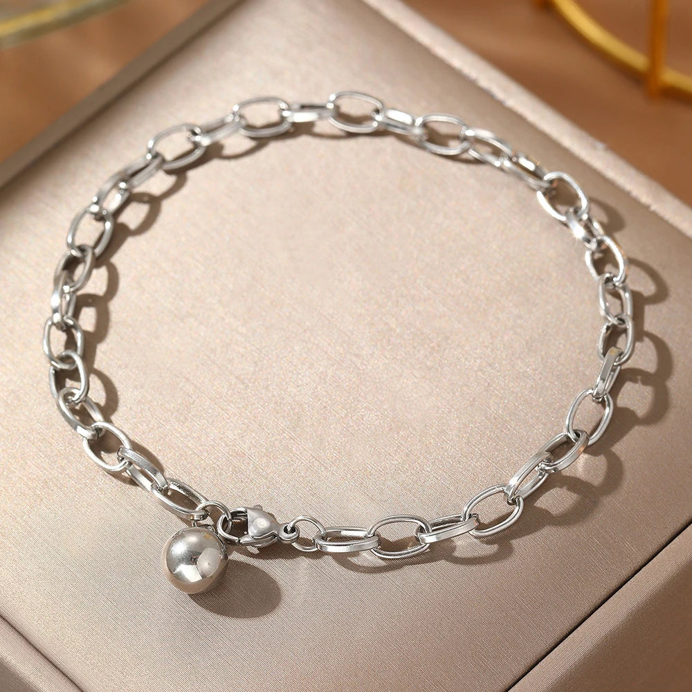 Norvo | Chunky Paperclip Quaste Ball Armbånd