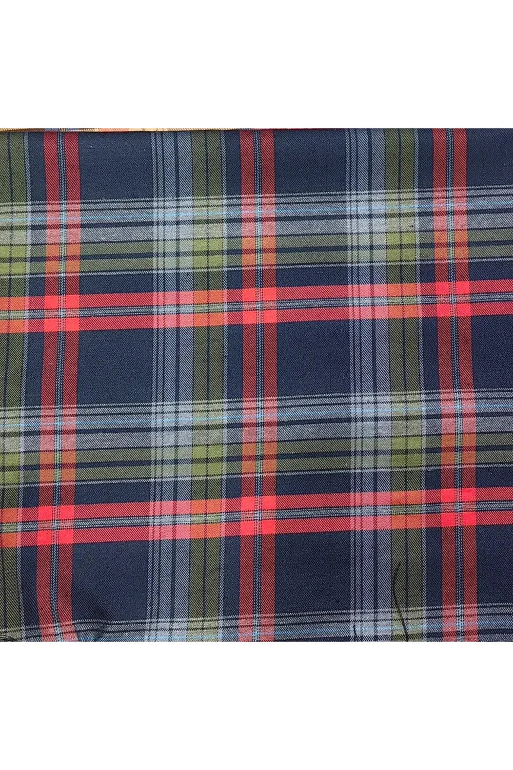Highland Holiday Plaid Duk