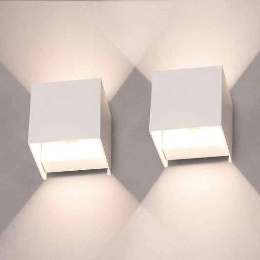 Norvo | Moderne LED vegglampe i kube design