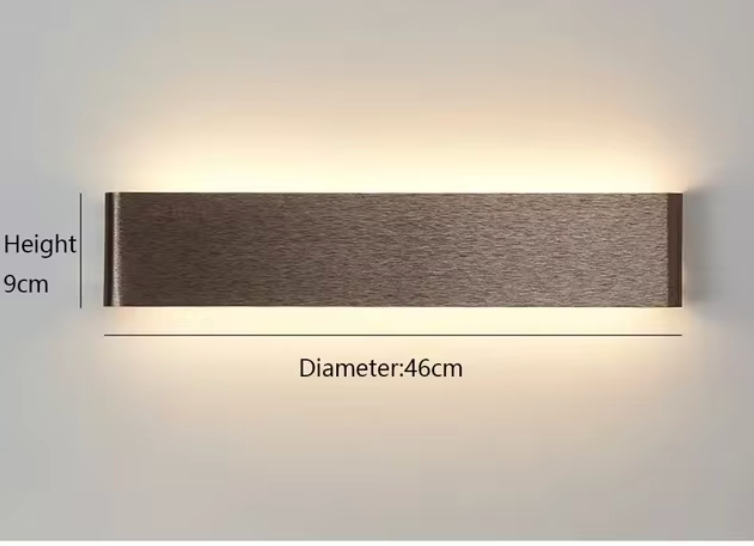 Norvo | Moderne LED Vegglampe – Elegant Aluminium & Glass Design