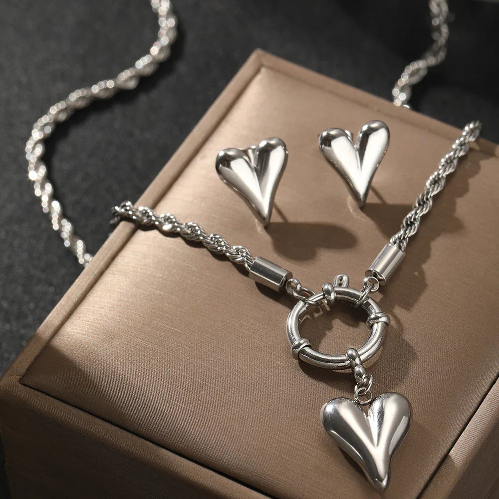 Norvo | Reimkjede Ankerlås Hjerte Halskjede og Øredobbssett