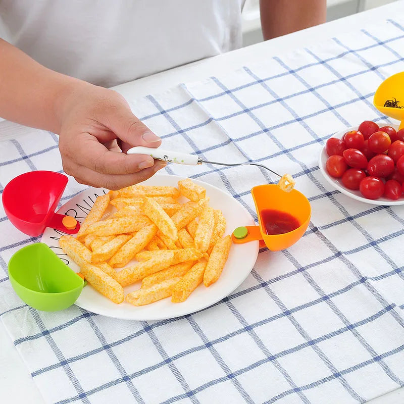 Norvo | Sett med 4 Dip Clip Skåler - Ulike klipsbeholdere for salatdressinger, sauser og mer - Kjøkkenverktøy for enkelt dipping