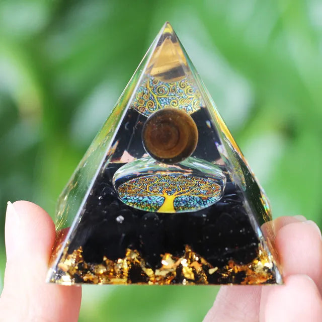 Norvo | Amethyst Peridot Orgone Pyramide - Energigenerator Krystall Reiki Chakra Orgonitt Meditasjonsverktøy