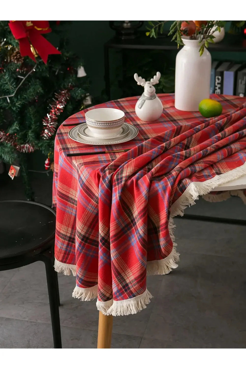 Highland Holiday Plaid Duk