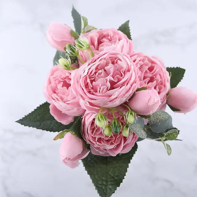 Norvo | Silky Rose Gypsophila Bouquet