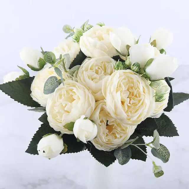 Norvo | Silky Rose Gypsophila Bouquet