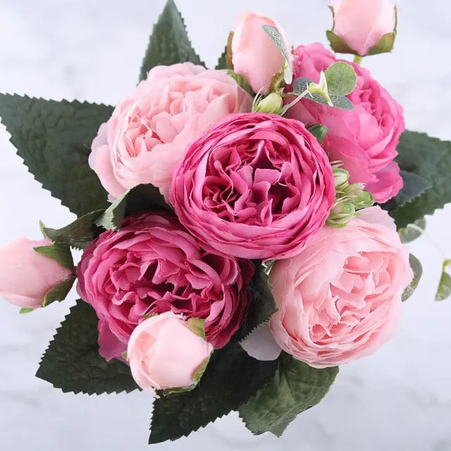 Norvo | Silky Rose Gypsophila Bouquet
