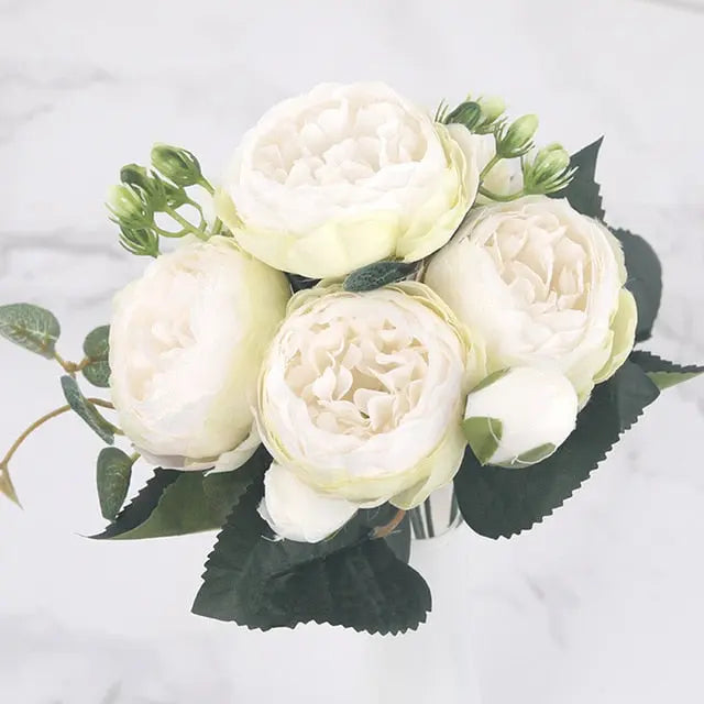 Norvo | Silky Rose Gypsophila Bouquet
