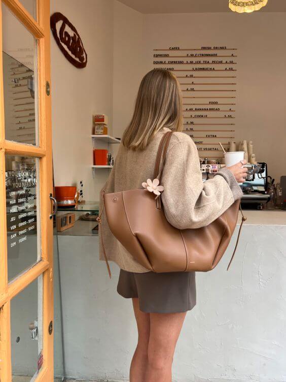 Norvo - Vintage Tote Bag dame | Romslig skulderveske på salg | Lær