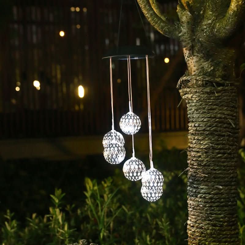 Norvo | Solvindklokke med LED-lys for hage og terrasse