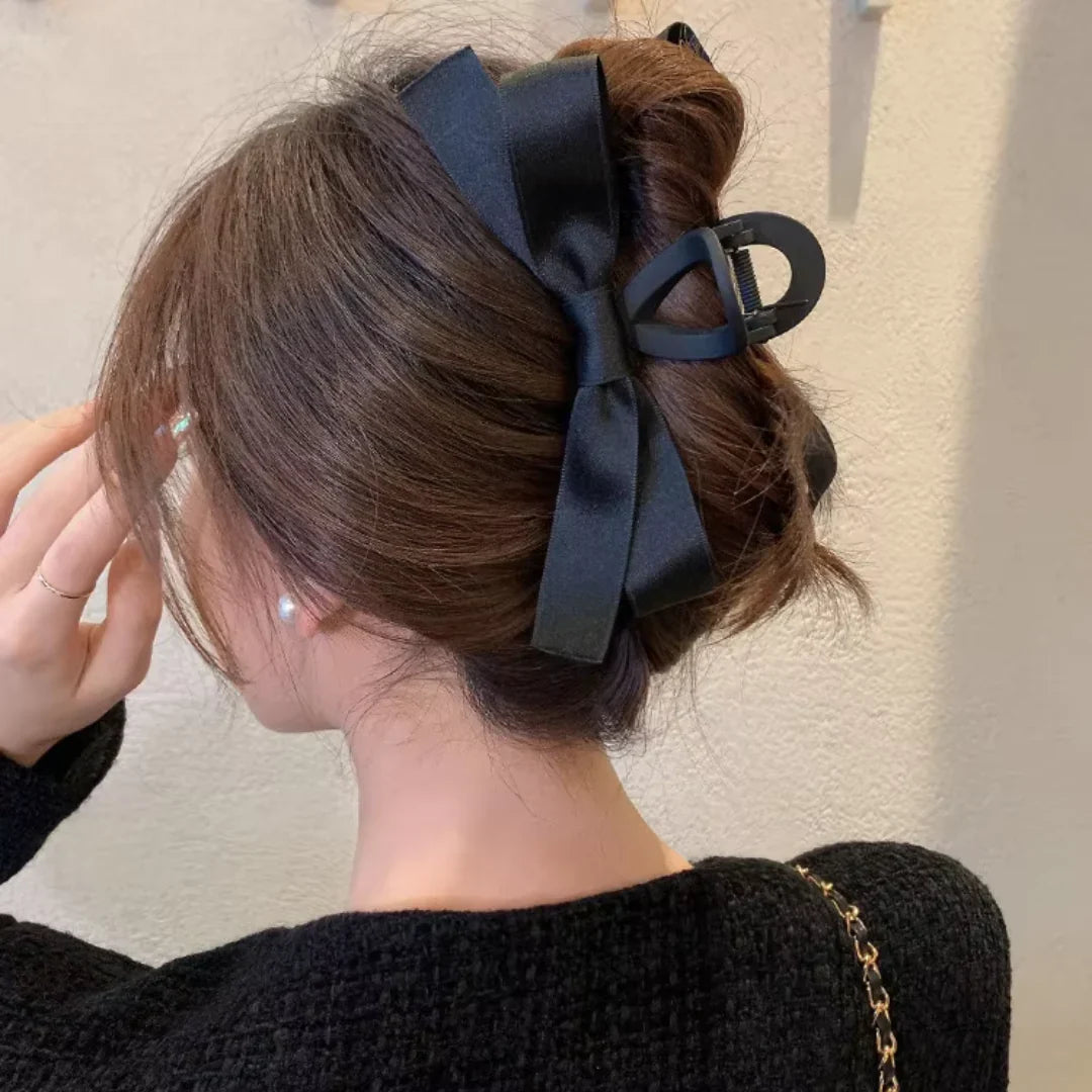Norvo | Store Hårklipp med Satin Sløyfer