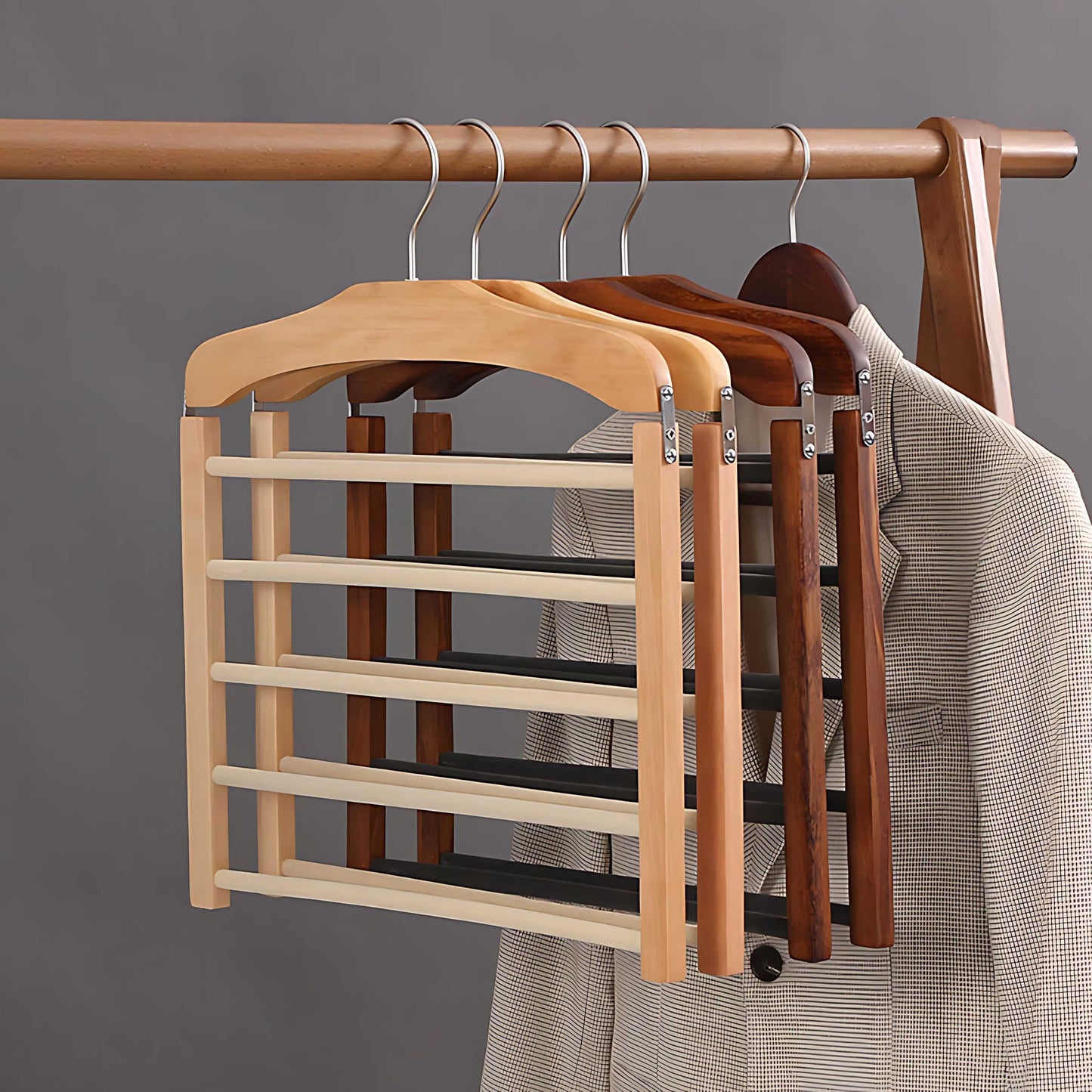 Norvo | Varden Multi-Tier Garderobe Henger – Plassbesparende Tre- og Metallklærorganisator