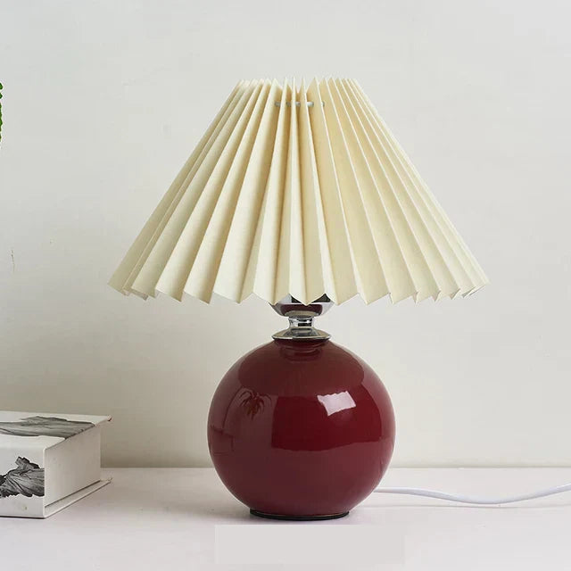 Elegant Bordlampe i Vintage Stil - Antikk Design med Foldsavt Lampeskjerm, Retro Bordlys for Stue og Soverom, Dekorativ og Stilfull