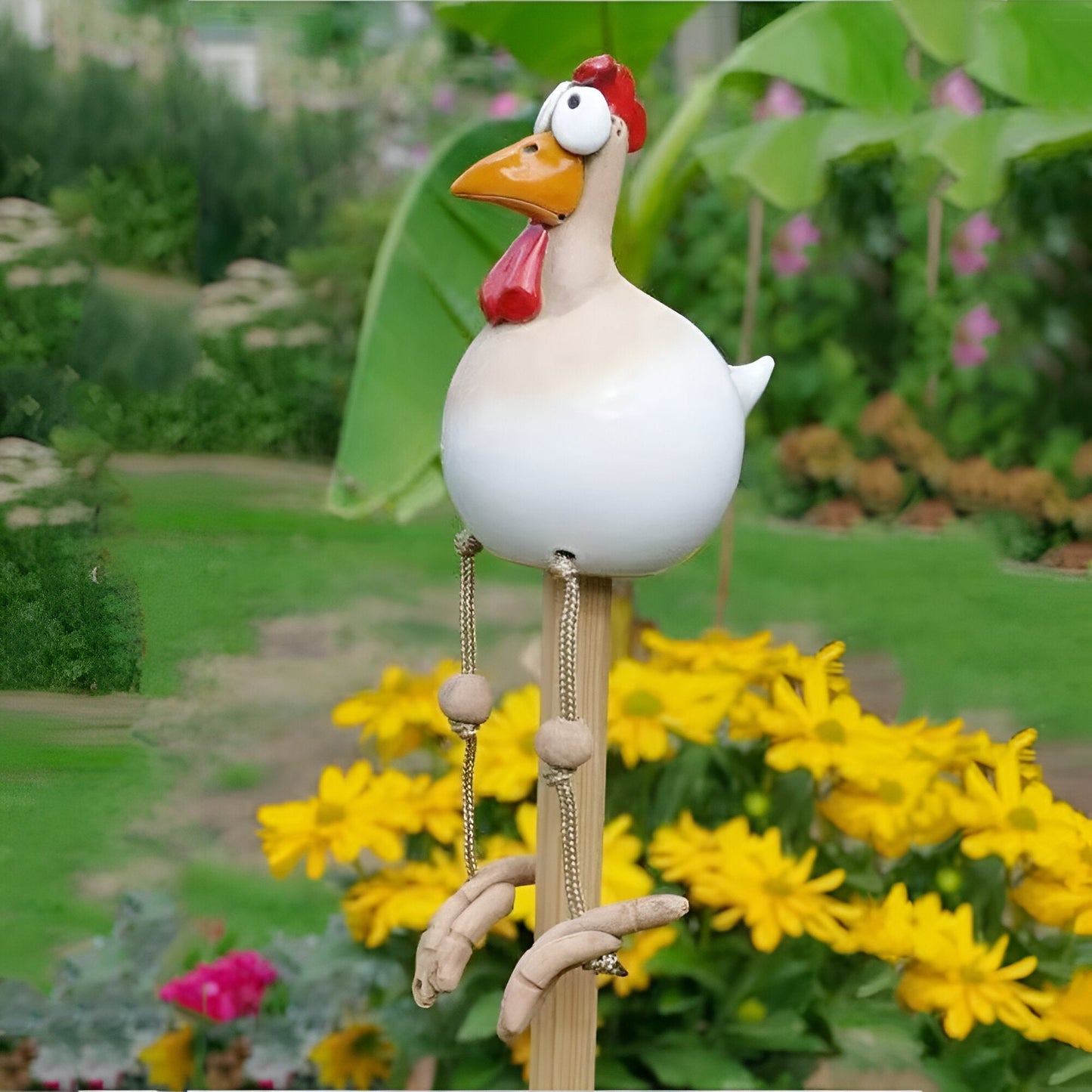 Norvo | Whimsy Big-Eyed Rooster Hage Statue – Værbestandig Harvester Ornament
