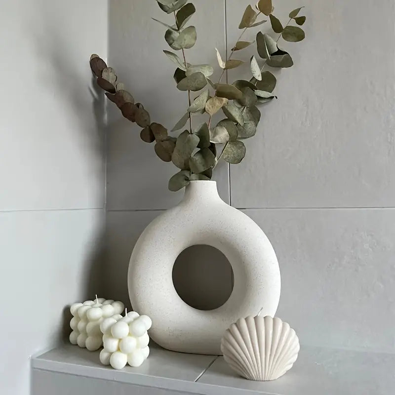 Norvo | TranquilGlass - Elegant vase for a rolig interiør