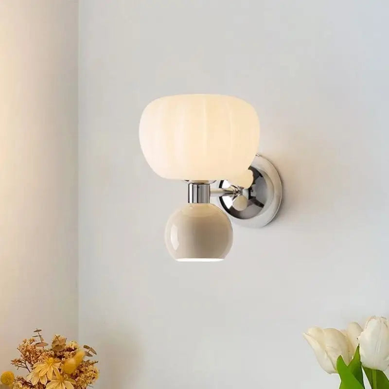 Norvo Elegant LED Vegglampe | Moderne Design | Energisparende Belysning
