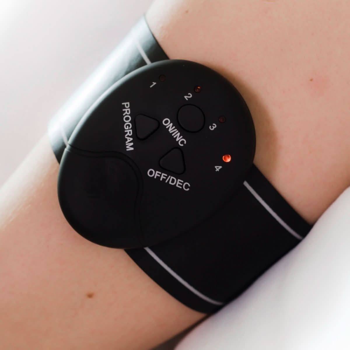 Norvo | Abdominal Muscle Stimulator med EMS Teknologi