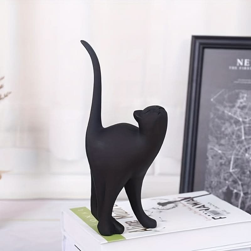 Norvo | Moderne Harpiks Katt Figur – Nordisk Stil Dekor