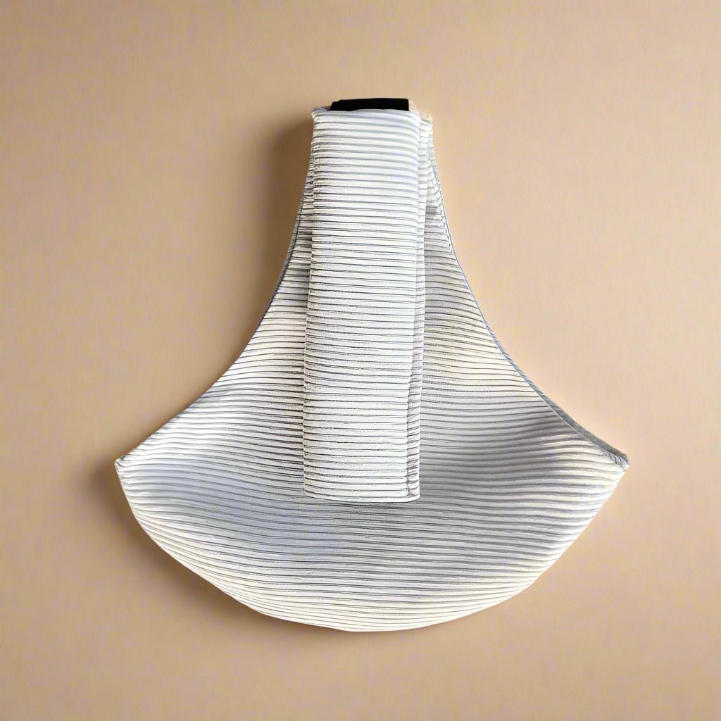 Norvo | Carrynest Baby Sling – Ergonomisk Hoftebærer for Komfortabel, Håndfri Bæring av Baby