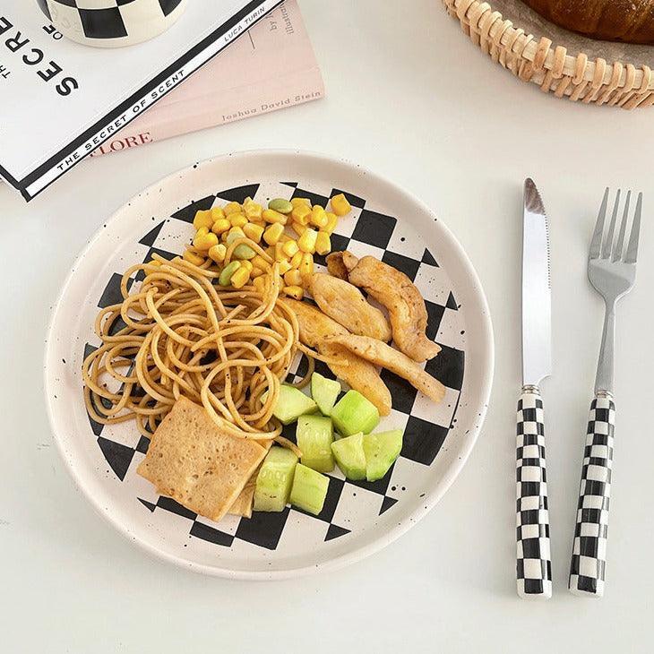 Norvo | RetroChef – Stilfullt bestikk i rustfritt stål med sjakkmønster