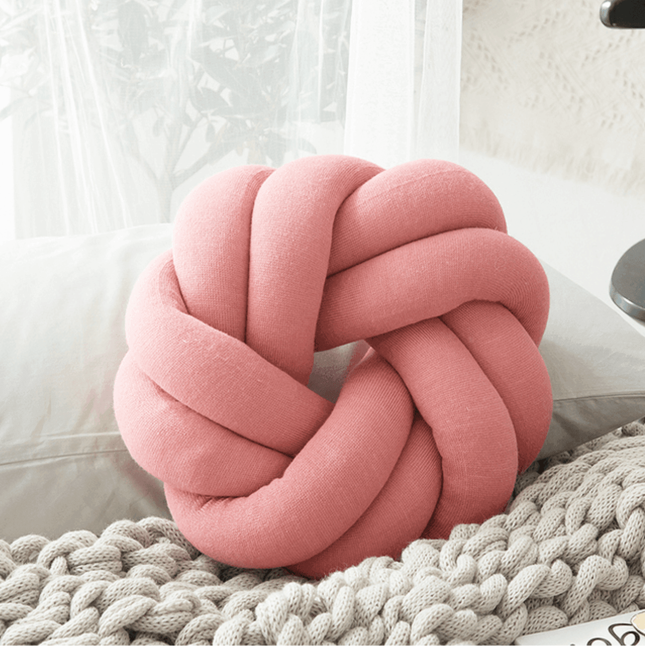Norvo | Kreativ bomulls knute ball pute