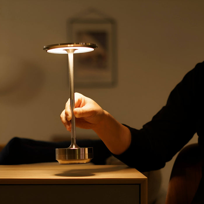 Norvo | Trådløs | Oppladbar Berøringskontroll LED Bordlampe for Elegant Ambient Lys
