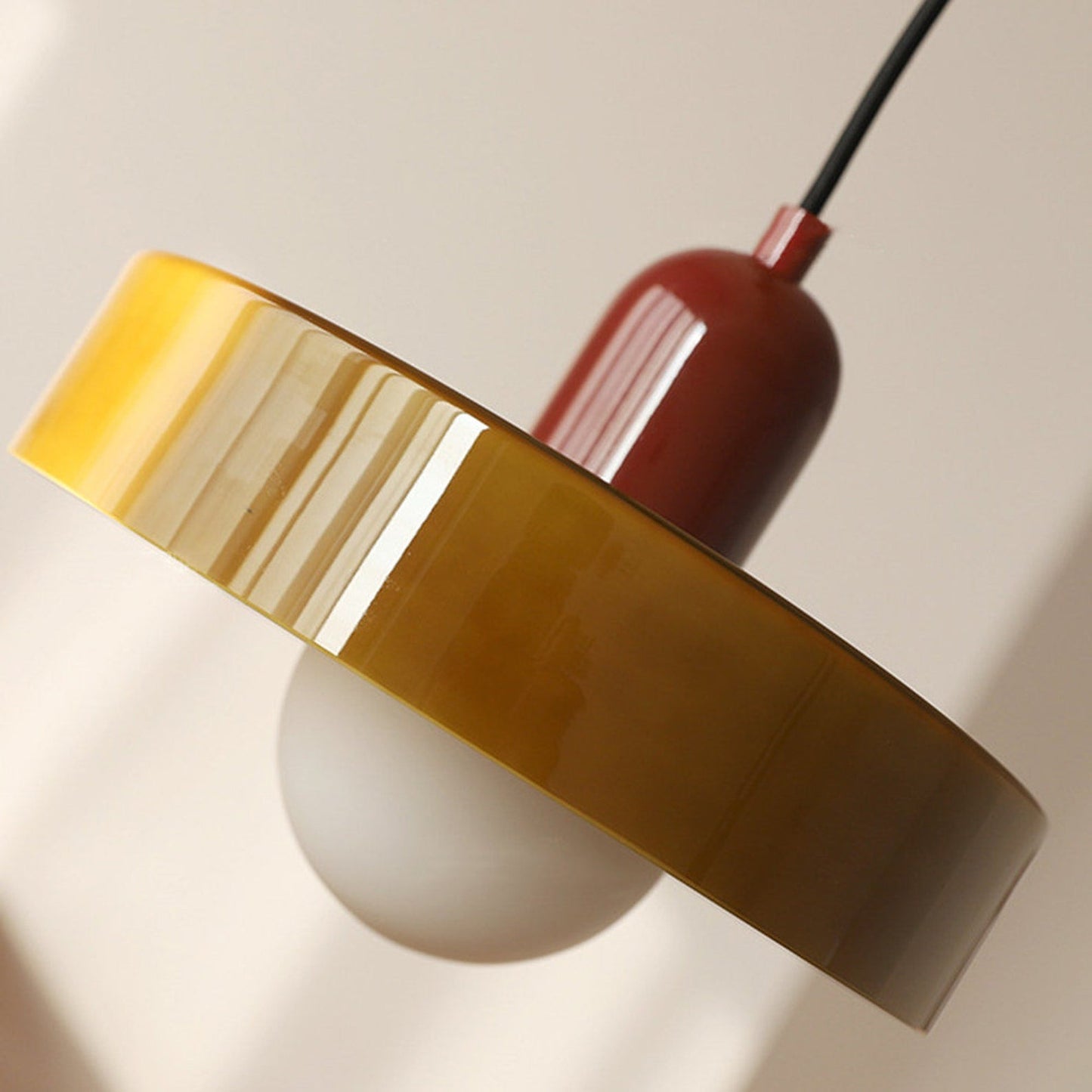Norvo | Scandi Bauhaus Pendellampe – Stilig oransje taklampe for moderne rom