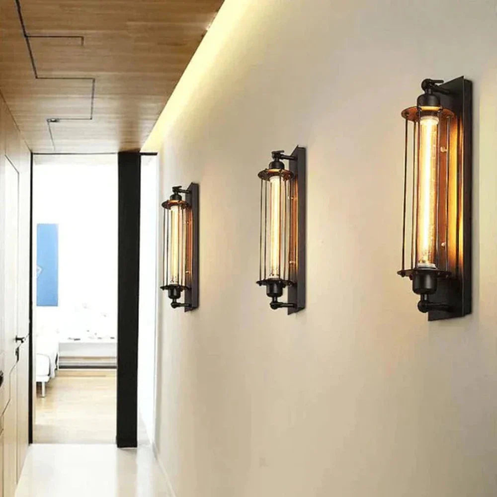 Norvo | Vintage Veggmontert LED Lys – Tidøstedesign med Elegant Matt Svart Finish