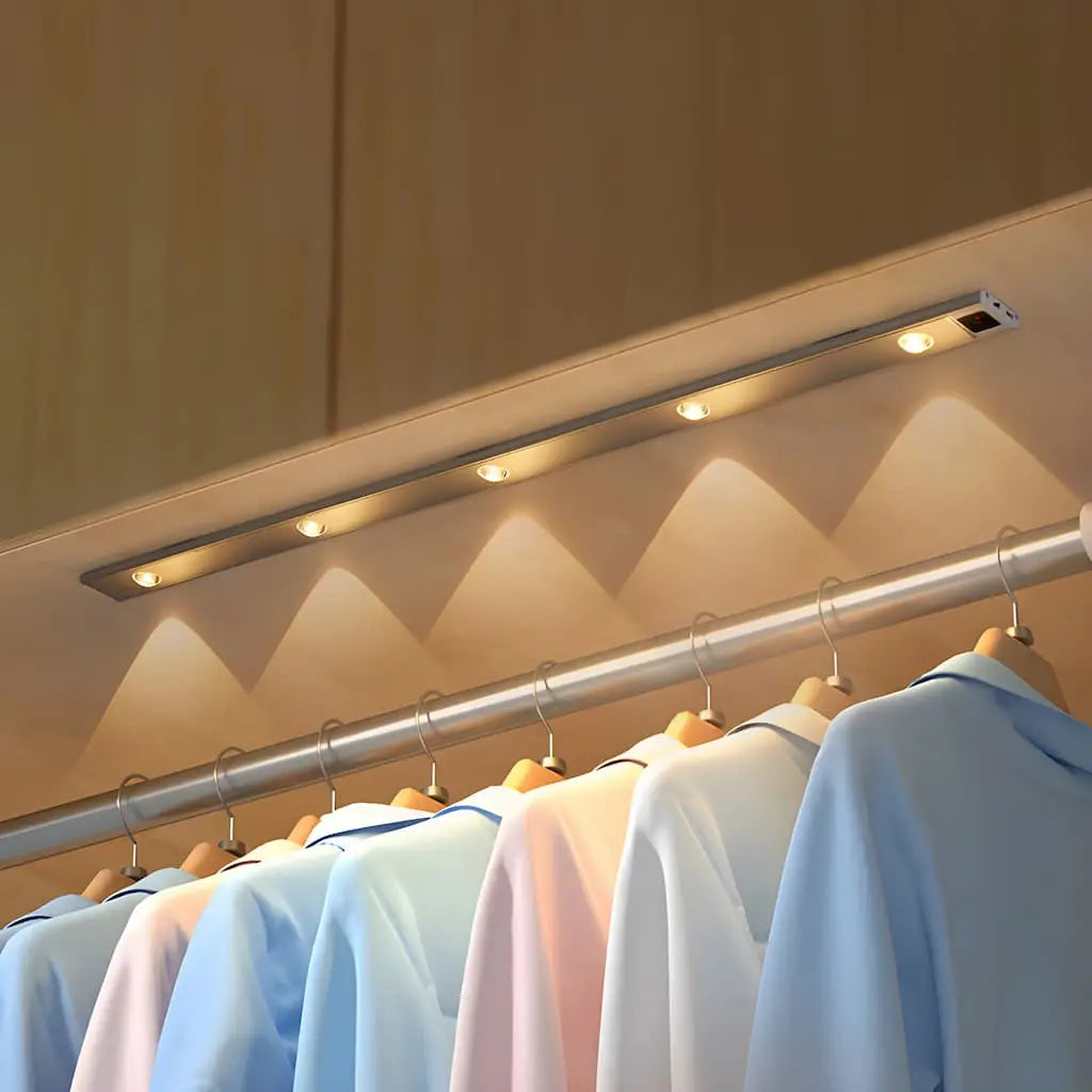 LumiSmart – Trådløs Smart LED Lampe med Bevegelsesdetektor