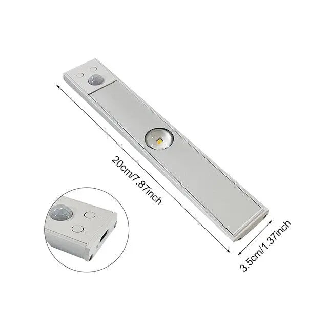 LumiSmart – Trådløs Smart LED Lampe med Bevegelsesdetektor