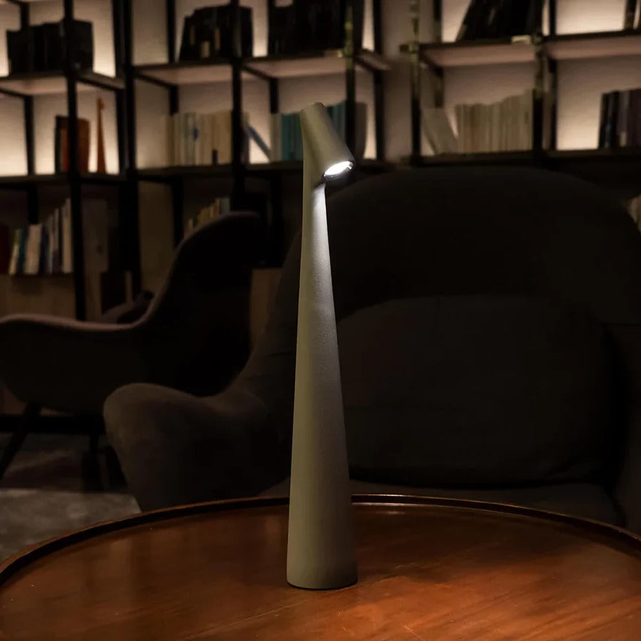 Norvo | Minimalistisk Design Bordlampe