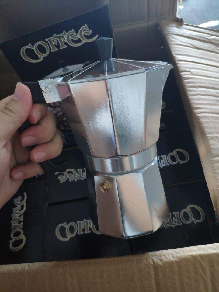 Norvo | Klassisk italiensk espresso-maskin for komfyren - 12 kopp moka-gryte